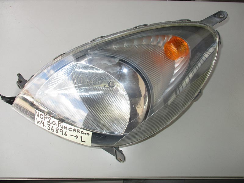 Used Toyota Funcargo HEAD LAMP LEFT